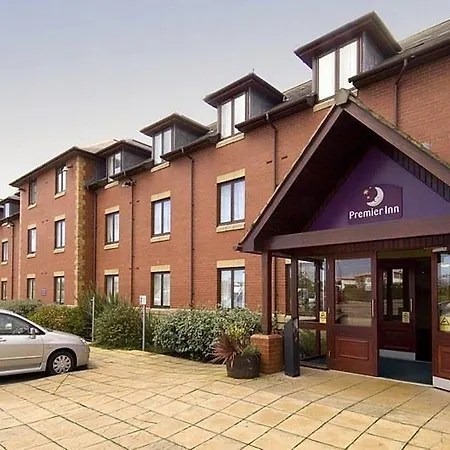 Premier Inn Blackpool East-3